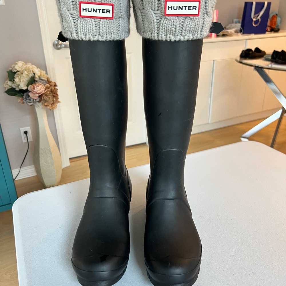 Hunter Women's Black Rain Boots with Gray Knit Cuffs